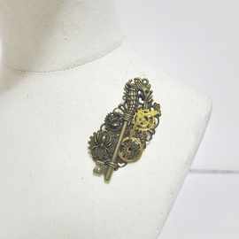 跨境货源 蒸汽朋克风 奇幻机械海马钥匙齿轮蜘蛛胸针 胸饰