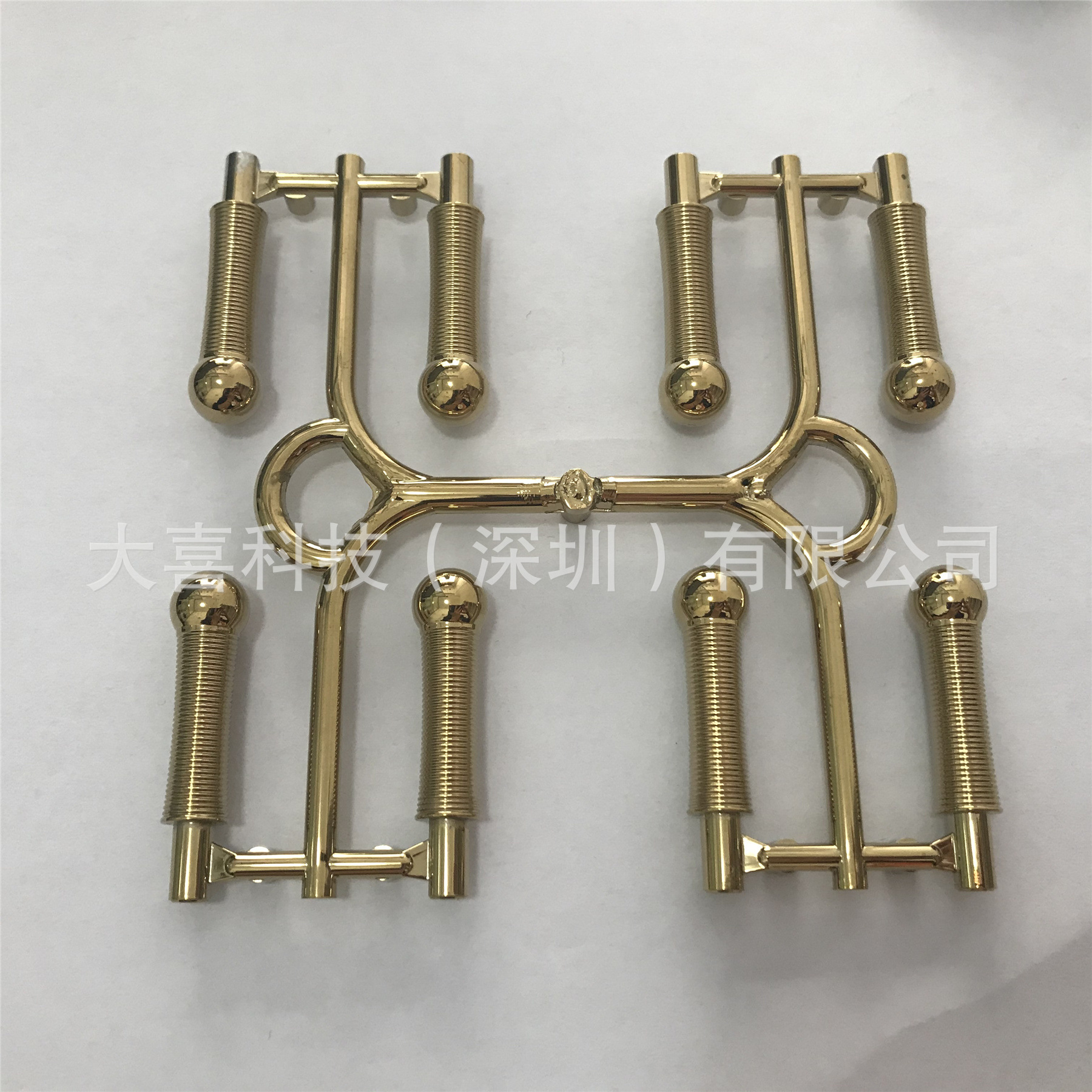 提供美容器配件金色电镀加工/PVD加工，环保电镀加工