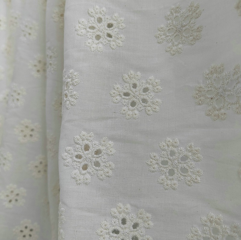 EG-1908673 9088綿布刺繍綿刺繍レース彫刻穴刺繍刺繍刺繍|undefined