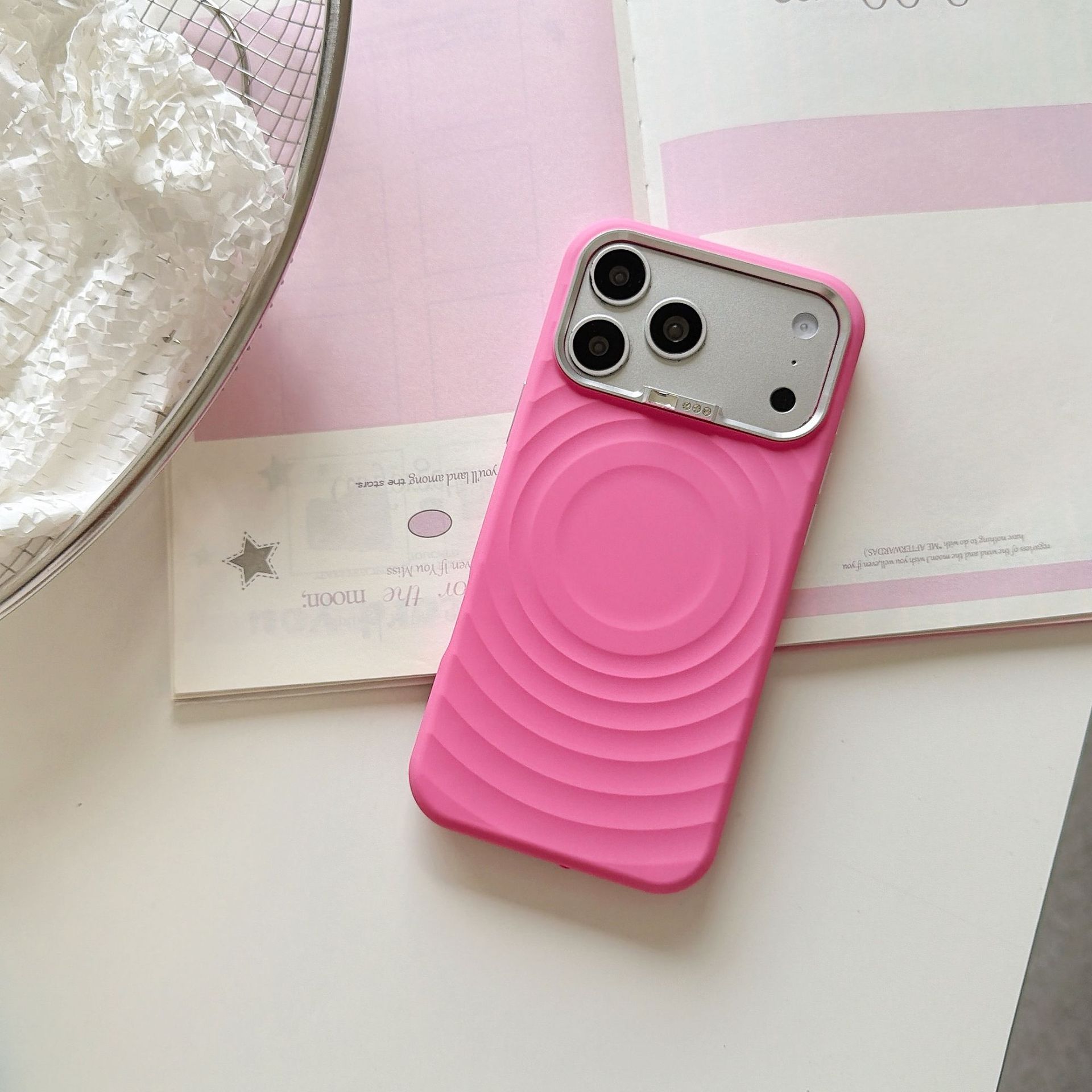 闪钻波漾磁吸适用iPhone18promax手机壳独立五金镜头框苹果17保护