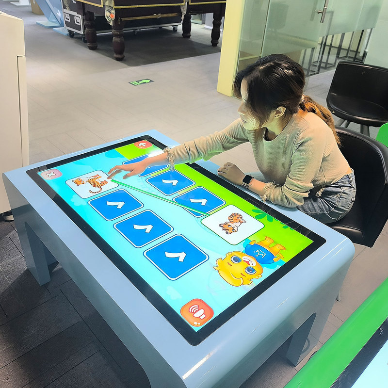 Cross-border 43-inch Children's Touch Table Capacitive Touch 2K4K LCD Screen Smart AI Game Table for Kindergarten