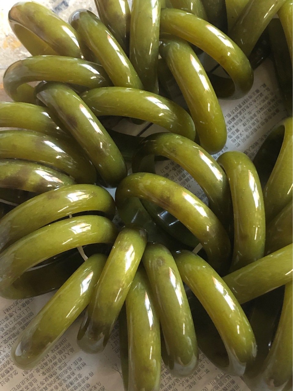 玉石手镯 岫玉镯子批发