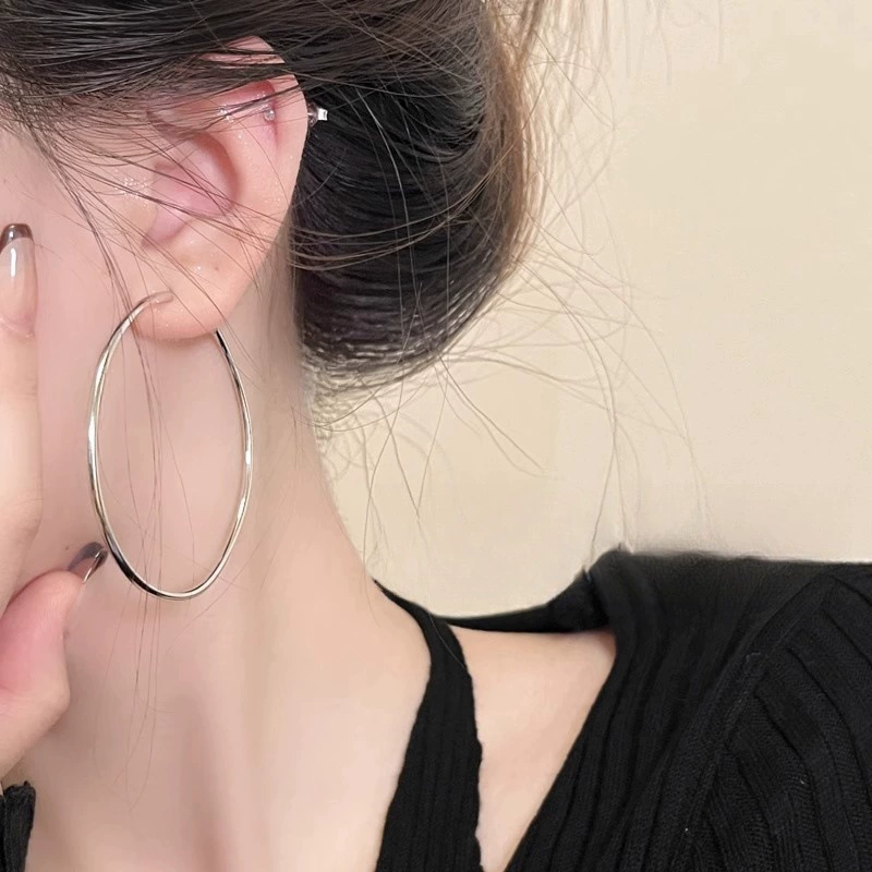 Серебряная игла, серьги, аксессуар, образец серебра 925, стиль легкой роскоши, стиль высокого качества