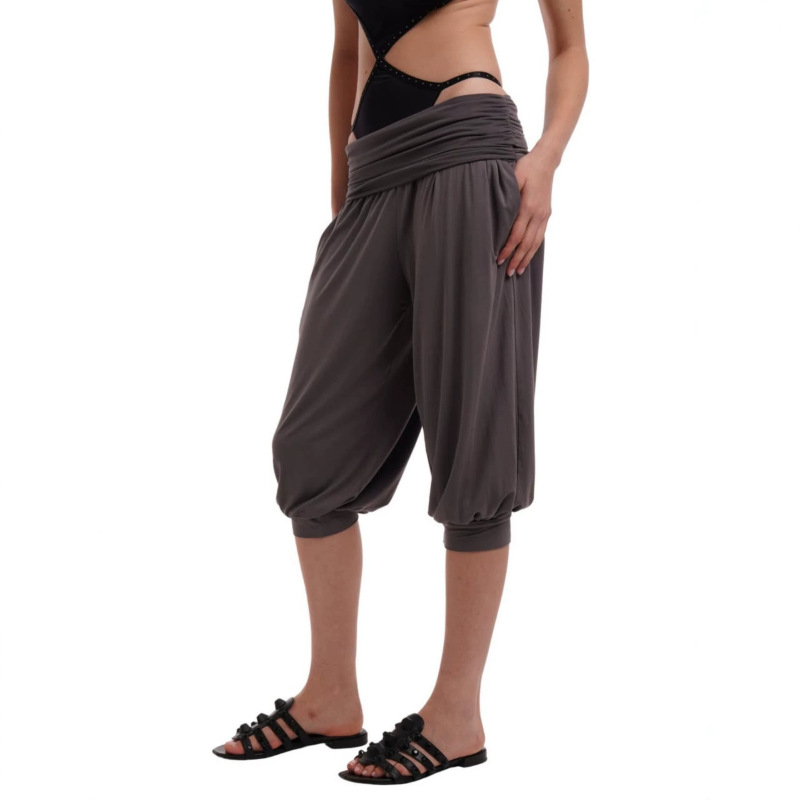 Comfortable Modal Five-Point Pants Versatile Fold-Over Waist Pleated Stretch Casual Pants Two Colors Comfortable Modal Five-Point Pants Versatile Fold-Over Waist Pleated Stretch Casual Pants Two Colors