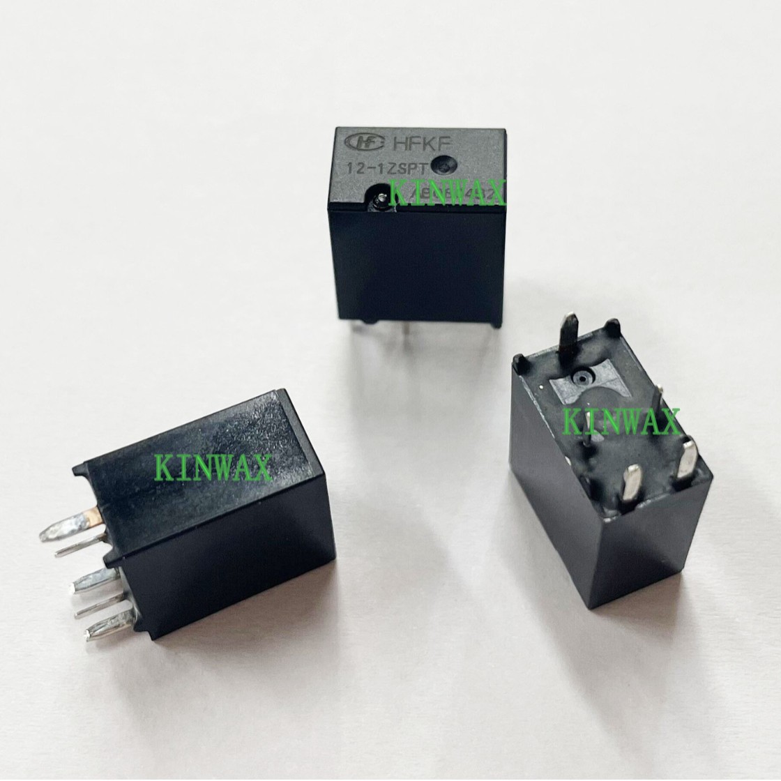 HFKF/12-2ZSPT 汽车车窗继电器转换型30A