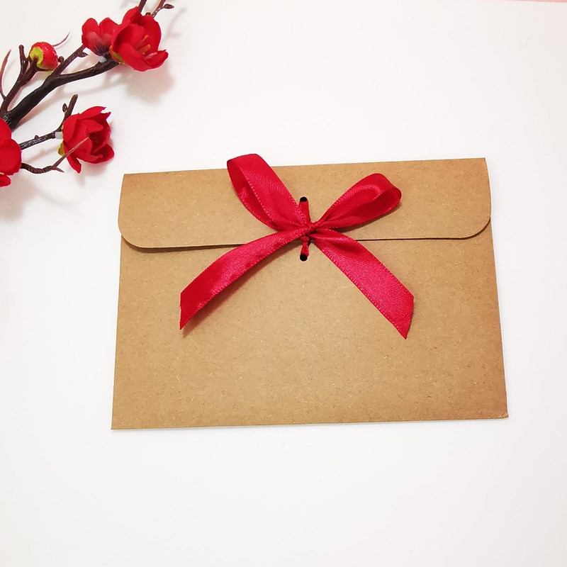 Sobre europeo estilo papel Kraft tarjeta de felicitación vintage Tarjeta de bendición bolsa de embalaje arco creativo bolsa de CD al por mayor