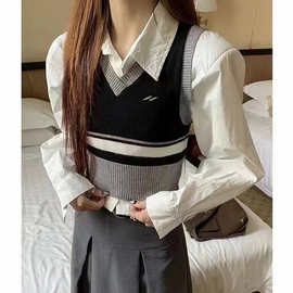 红人馆毛衣女春季新款2026学院风短款紧身上衣叠穿马甲背心针织衫