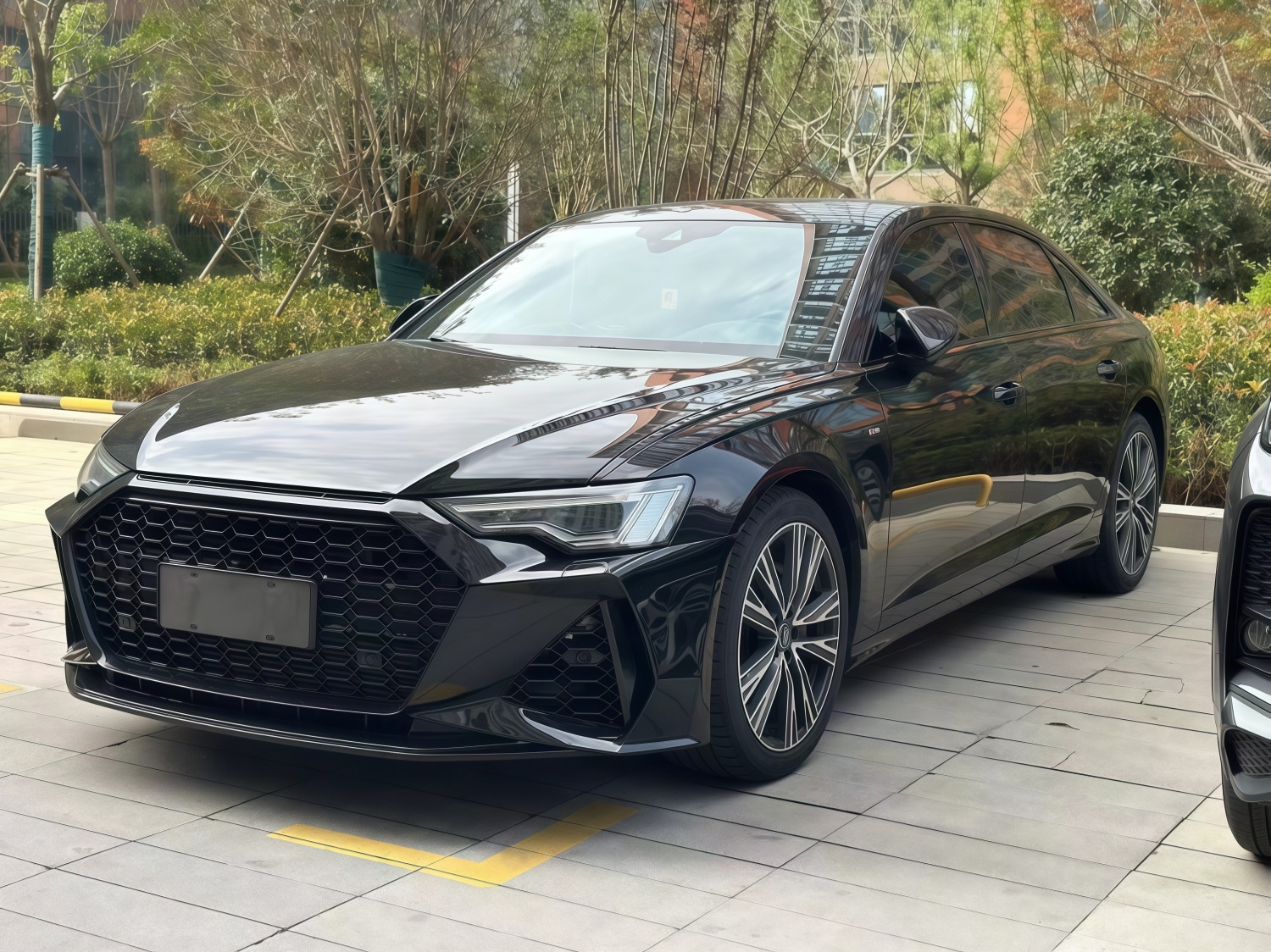 Suitable for 19-26 Models of Audi A6L Front Bumper Modification and Upgrade to Rs6 Front Bumper, Front Grille, Front Lip