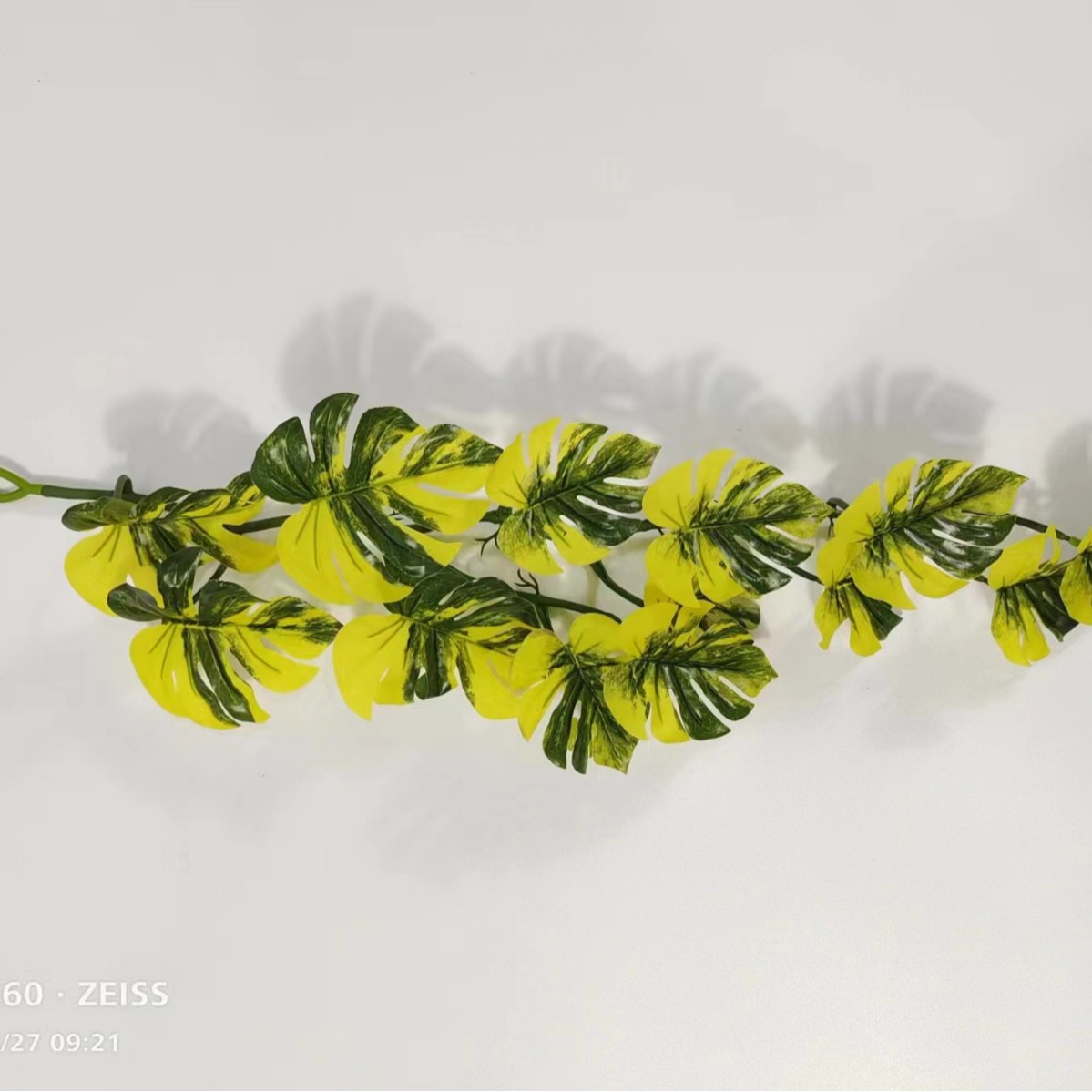 Flor de simulación al por mayor 9 hojas de monstera de simulación verde sobre pegamento Monstera simulación de pared de plantas flor de simulación