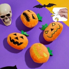 大サイズのかぼちゃの顔の形のハロウィンの猫のおもちゃはbbを含んで歯ぎしりに耐えます。