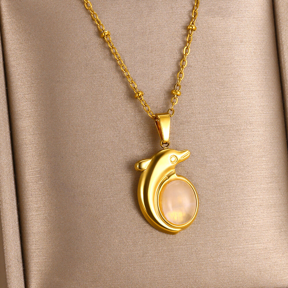 10g Weight 0.03µm-0.05µm Gold Plating Thickness PVD Coated Gold Plating Process Lobster Trigger Clasp Closure Clasp Closure Type Real Gold Plated Plating Material 304 Stainless Steel Pendant Material Pendant Necklace Classification 304 Stainless Steel Chain Material Cuban Link Chain Curb Chain, cable chain Chain Type 1 Piece Quantity Casual, Daily Occasion 304 Stainless Steel Material Cross, Dolphin Pattern All Seasons Season Women's Gender Elegant, Vintage Style Style Waterproof Non Tarnish, Plating Craft PVD Coated Real Gold Plated Cross Dolphin 304 Stainless Steel Elegant Vintage Style Waterproof Non Tarnish 304 Stainless Steel Lobster Trigger Clasp Closure Pendant Necklace 24