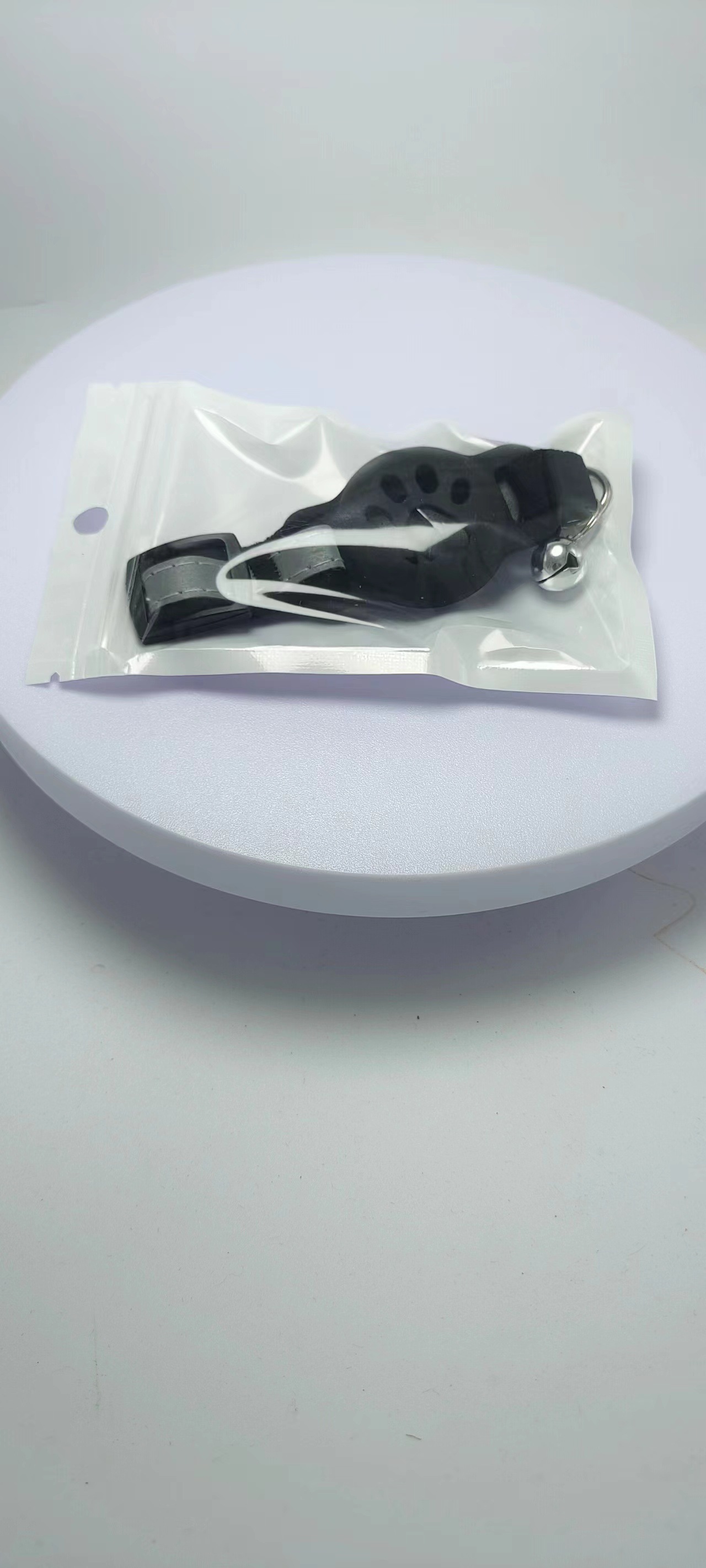 1.5cm nuevo collar de gato Airtag con campana reflectante anti-perdida cubierta de silicona pequeña mascota collar