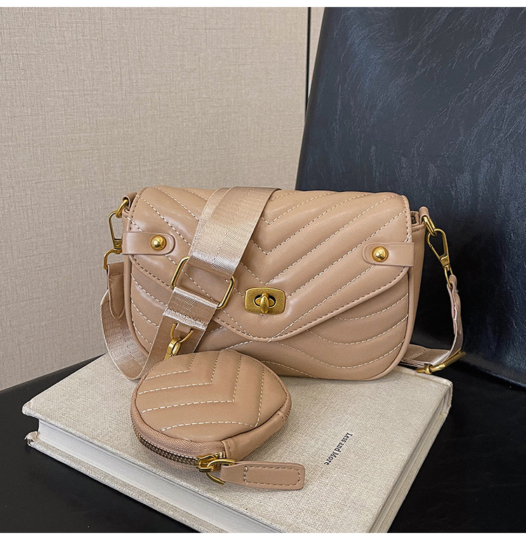Borsa a tracolla da donna, borsa a spalla con catena elegante_voghion.com