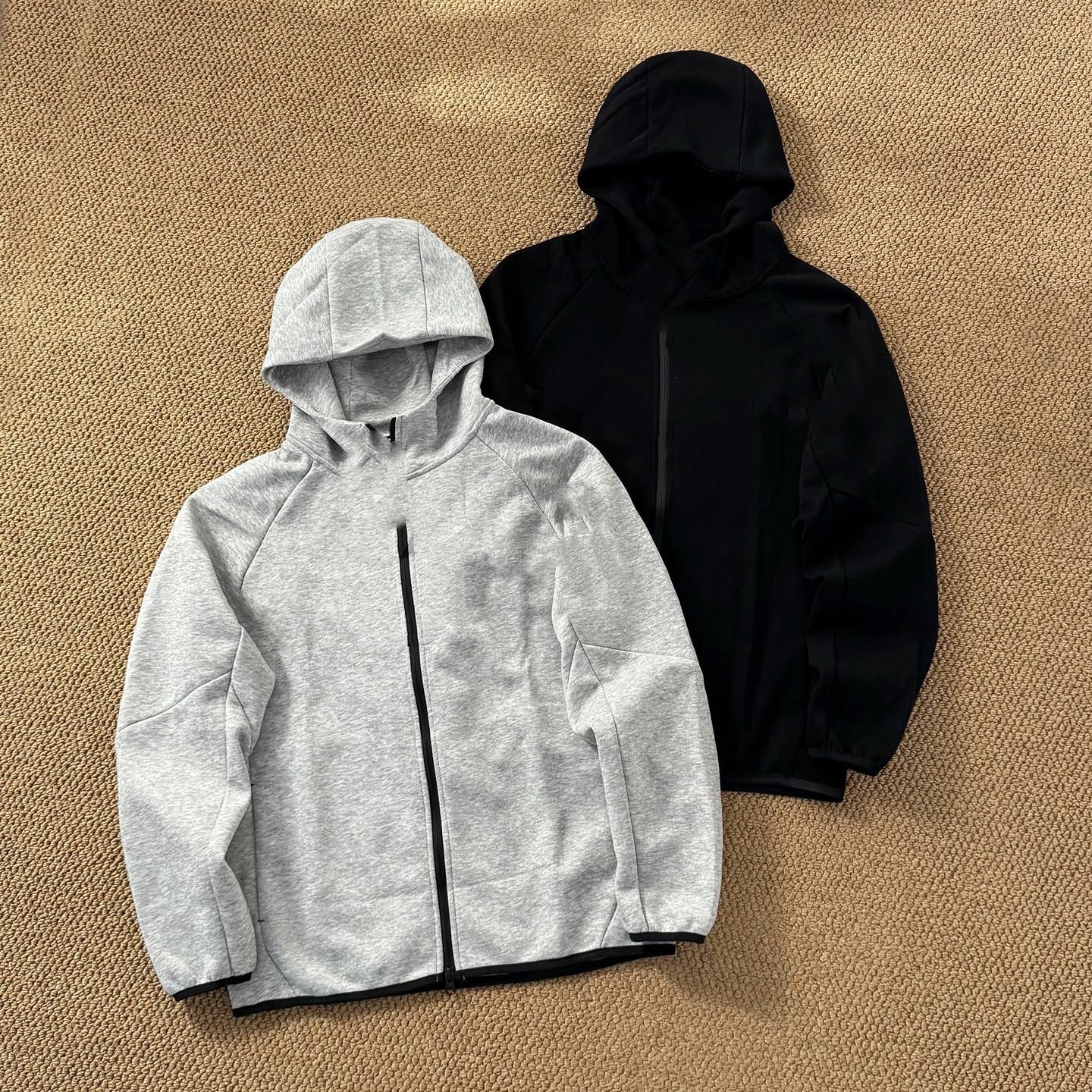 71925 New hooded sweatshirt
