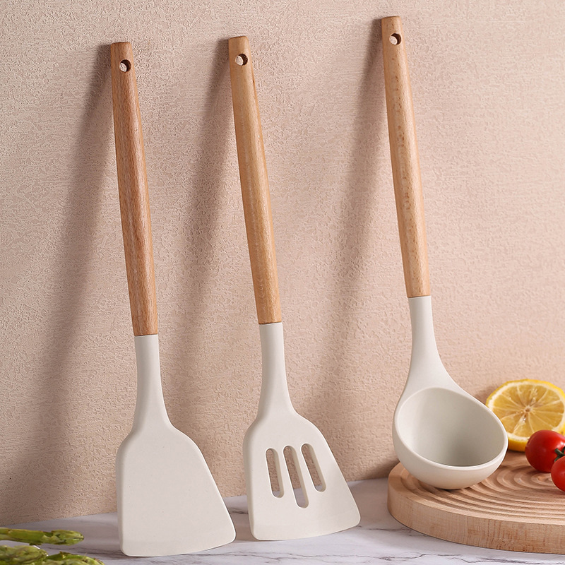 Kitchenware