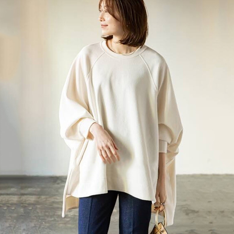 Trendy Brand Niche Design Sense of Style, Short in Front and Long in Back, Loose Mid-Length Oversize Batwing Sleeve Cape Sweatshirt for Women Trendy Brand Niche Design Sense of Style, Short in Front and Long in Back, Loose Mid-Length Oversize Batwing Sleeve Cape Sweatshirt for Women