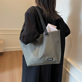 中大学生书包;女士单肩包;男士单肩包