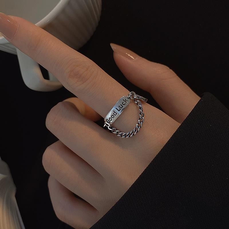 Anillo de cara sonriente Sonrisa Personalidad nicho ins Moda estilo frío hombres y mujeres pareja en línea celebridad hip hop anillo pulsera