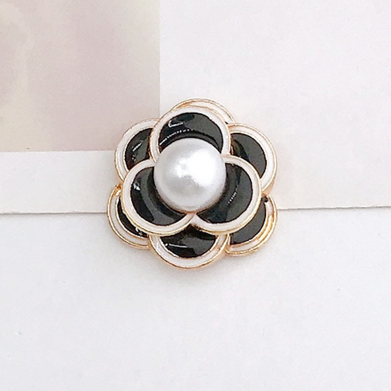 Nuevo diamante completo cinco pétalos flor gota diagonal flor aceite copo de nieve DIY accesorios de joyería teléfono móvil Shell rhinestone material al por mayor