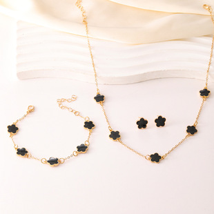 Cross-border hot-selling lucky flower jewelry set for women Xiyin TEMU new five-leaf clover necklace bracelet earrings 3-piece set