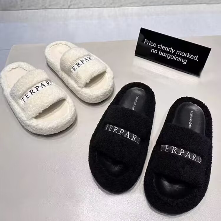 Papuci din lână de miel pentru femei, îmbrăcăminte exterioară de toamnă și iarnă, stil nou, casual, versatil, pentru casă, papuci din blană neagră brodați, cu talpă groasă_voghion.com