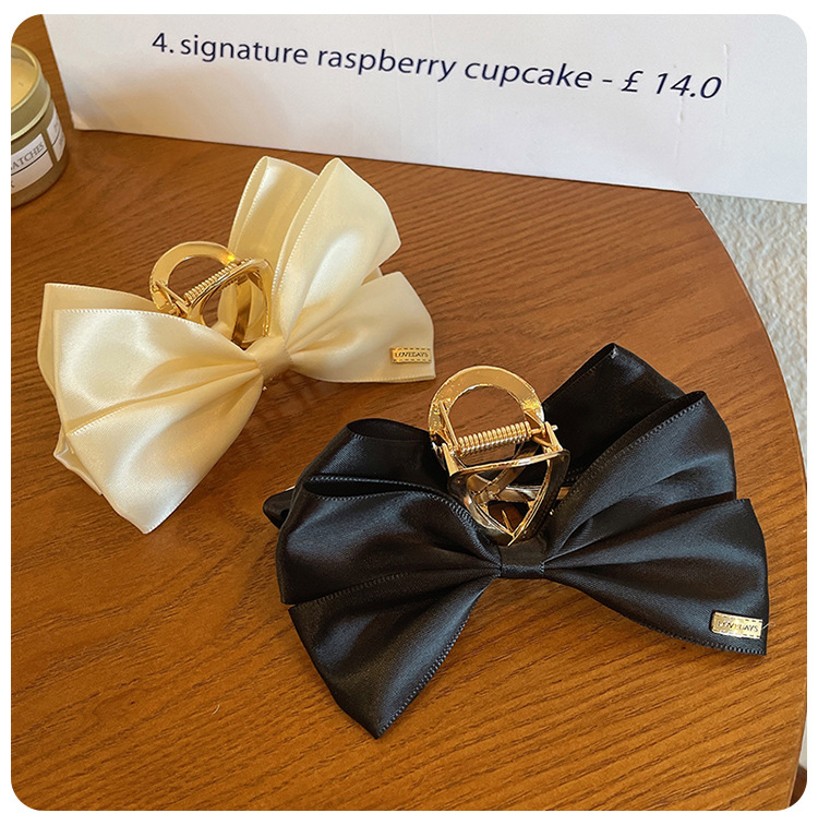 Bow Knot Pattern Vintage Style Bow Knot Alloy Cloth Hair Claws