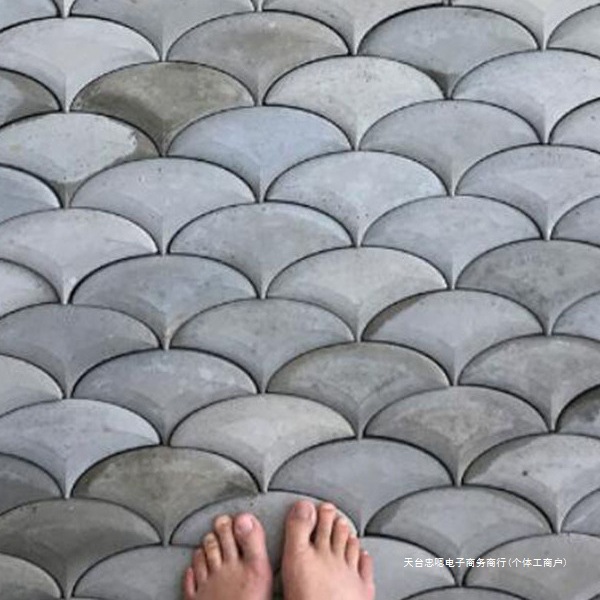 北欧扇形地砖脚踏砖模具水泥清水混凝土石膏花园墙砖墙贴硅胶模具