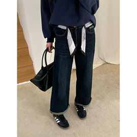 半身裙;女式衬衫;休闲裤