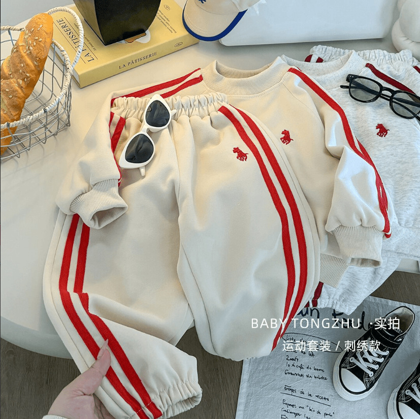 Sweatshirt, trousers, apricot set, family style