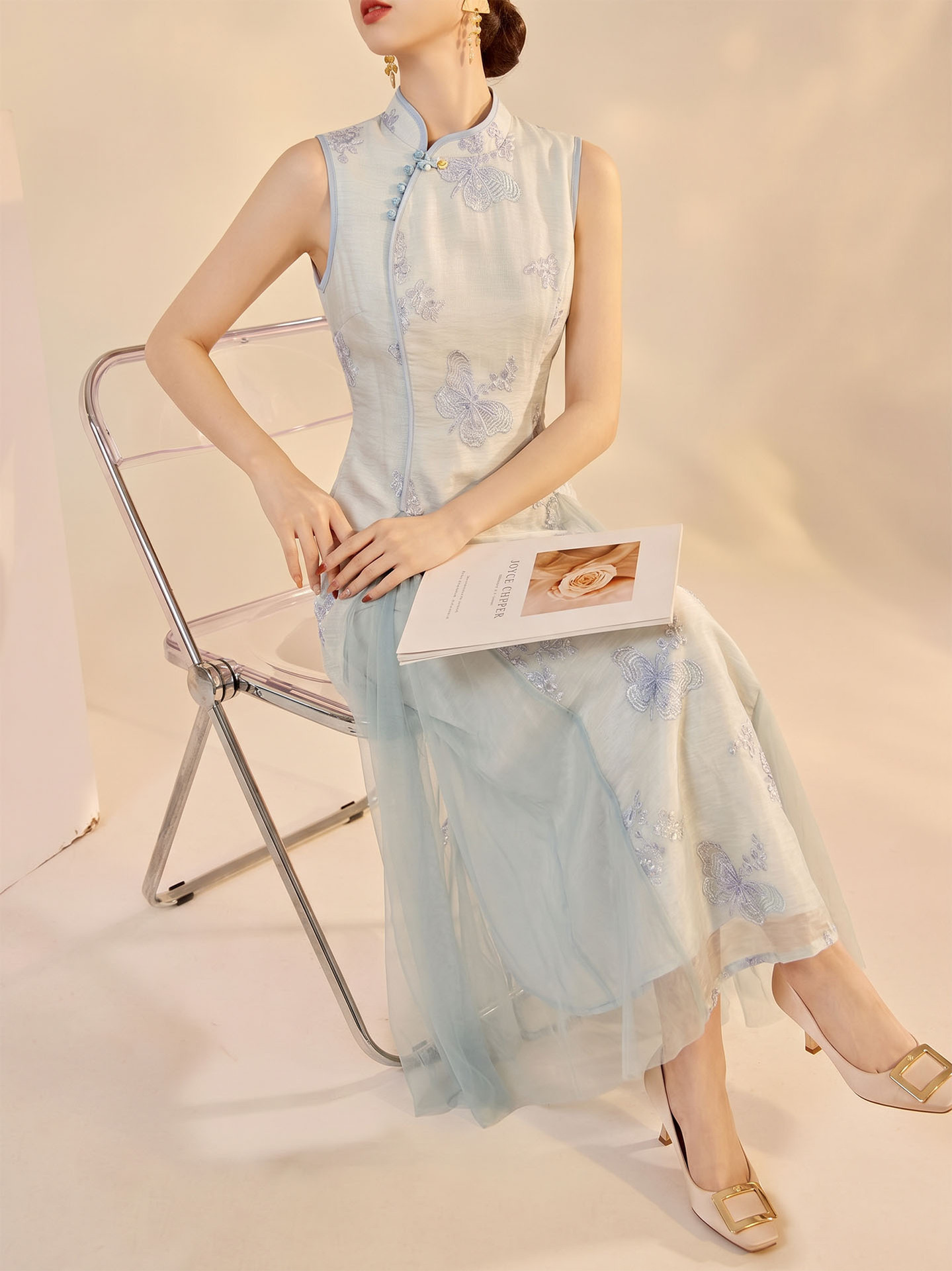 Váy dài không tay nữ tính dáng maxi — màu xanh nhạt