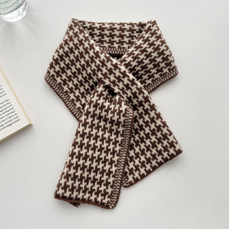 Houndstooth perezoso bufanda cruzada para las mujeres de otoño e invierno de moda todo-pareja protección del cuello engrosada caliente suave glutinoso bufanda de punto