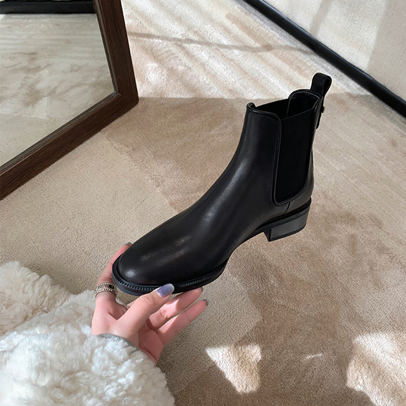 Retro Chimney Short Boots for Women 2025 Autumn and Winter New Chelsea Boots British Style Slim Boots