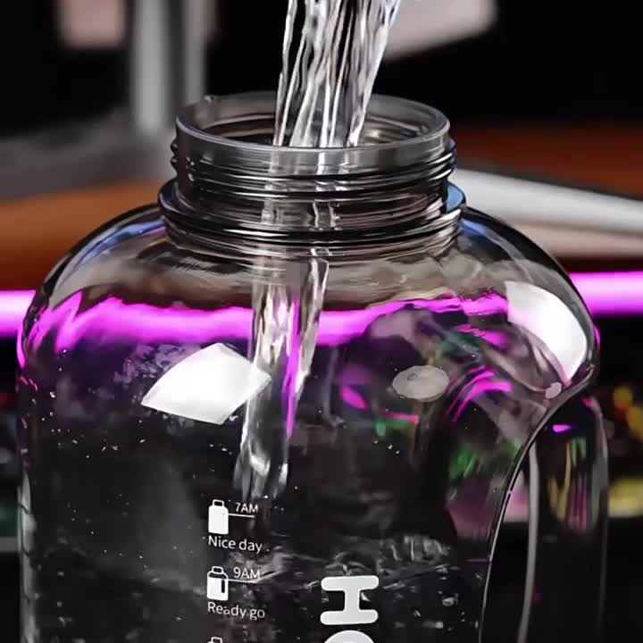 Extra-large capacity ton-ton bottle for men and women, fitness sports water bottle, high-temperature resistant, tea-water separation plastic water bottle