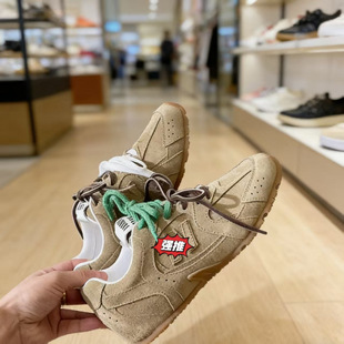 ���eƽ�׵�ӖЬ�б��׏͹�Ӗ���O��ͨ��ȫ��Ƥ�\�Ӱ�Ь��Ůͬ��