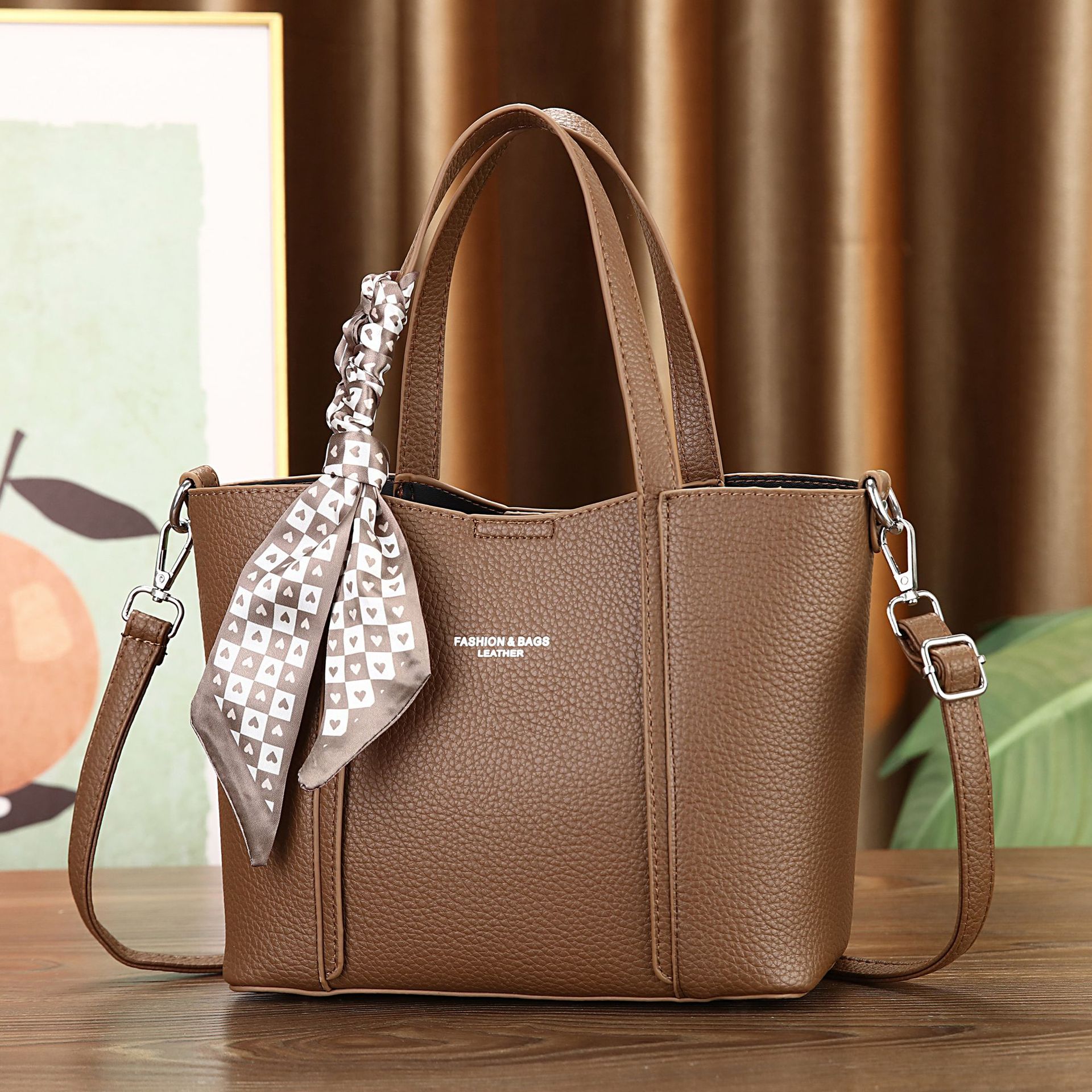 Nueva bolsa de mano 2025, bolsos de mujer, bolsos de hombro de viaje de moda, bolsos de mochila casuales, bolsa de mano.