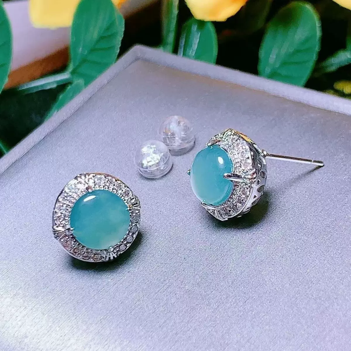 邹六禧 天然翡翠A货蓝水蛋面耳钉铜镶耳饰小清新甜美玉石饰品批发