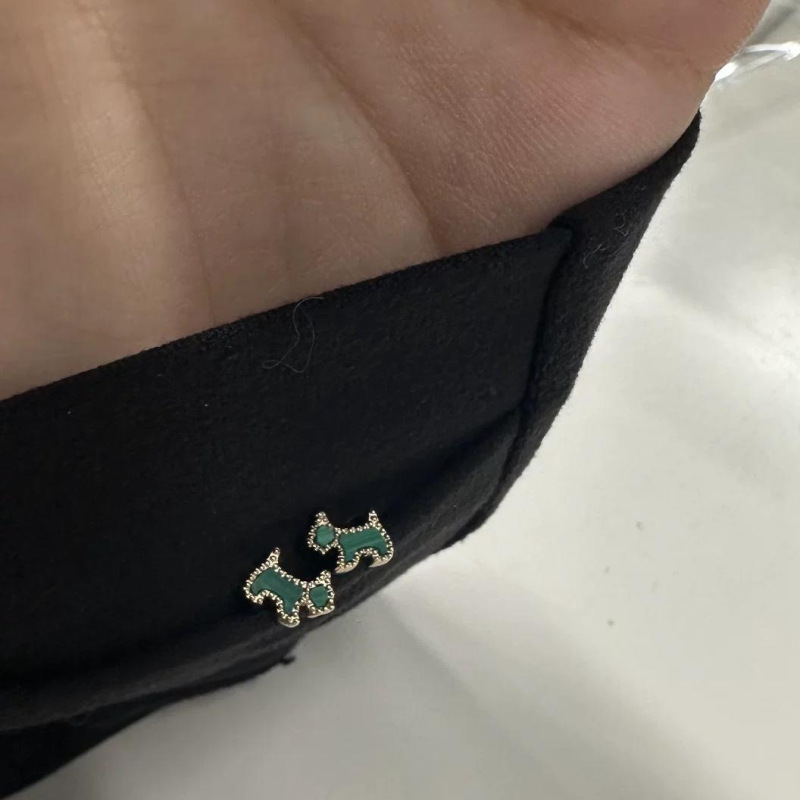 轻奢感AGA迷你金小狗系列耳钉耳饰女时尚优雅配饰送女友批发跨境|undefined