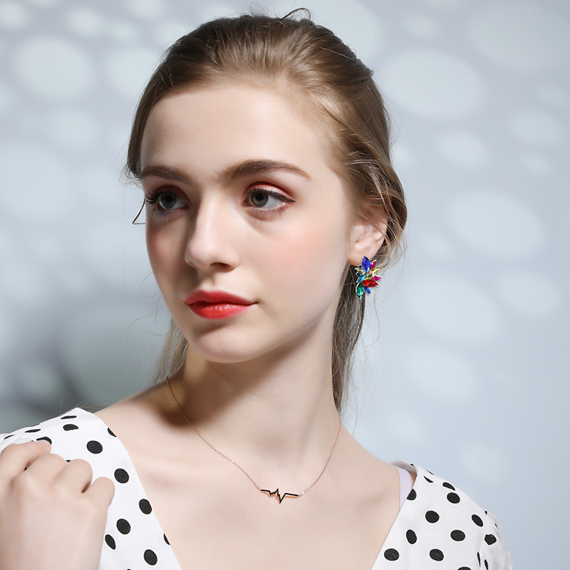 European and American fashion geometric flower alloy diamond earrings female wholesalepicture3