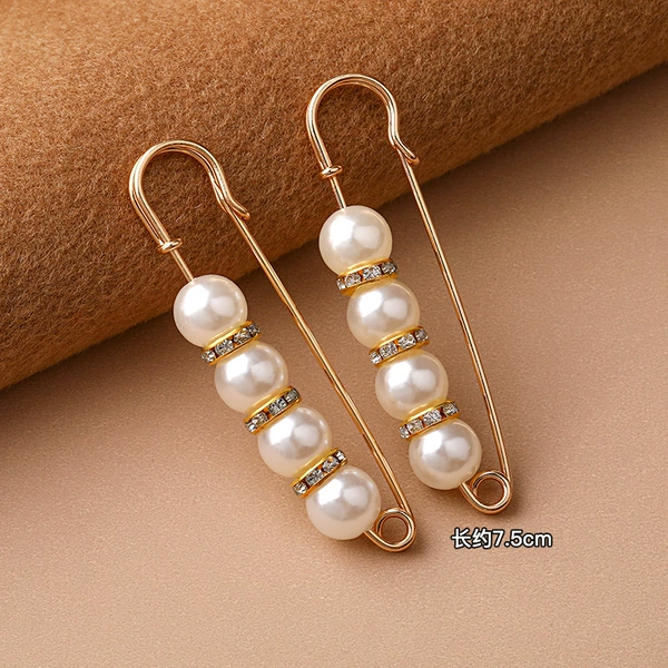 2 white pearls
