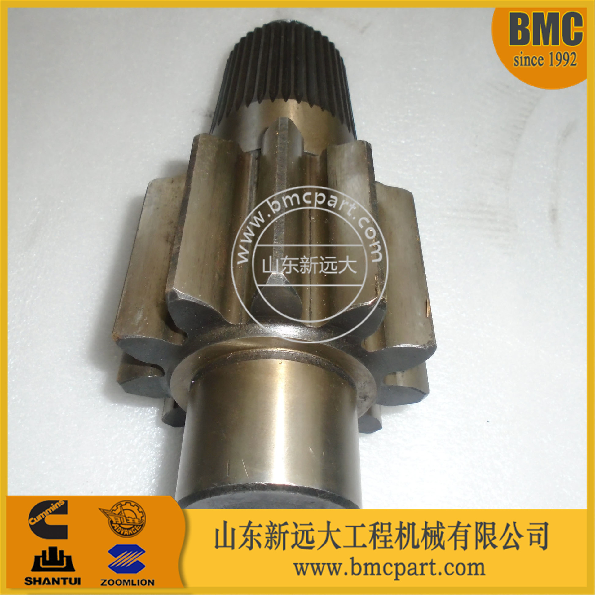 山推SD13推土机小齿轮轴10y-18-00023 终传动齿轮轴 山推配件