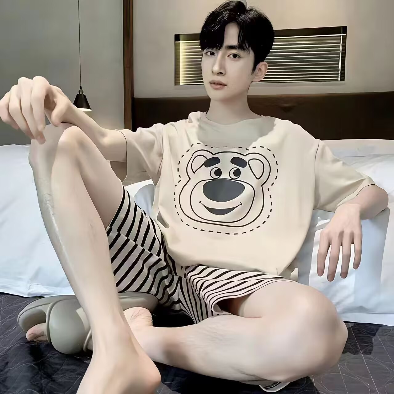 2026 comercio exterior transfronterizo verano estilo coreano de dibujos animados hombre simple relajado ocio de manga corta traje de ropa para el hogar se puede usar fuera