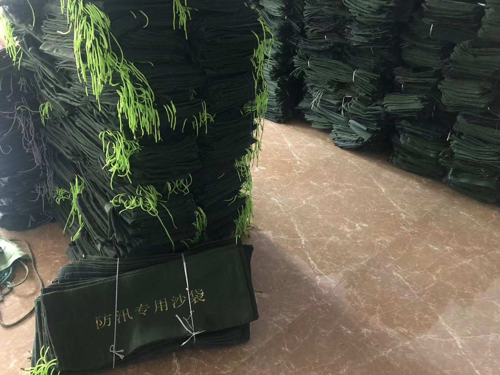 42370e08f354840bfd9196fd424403