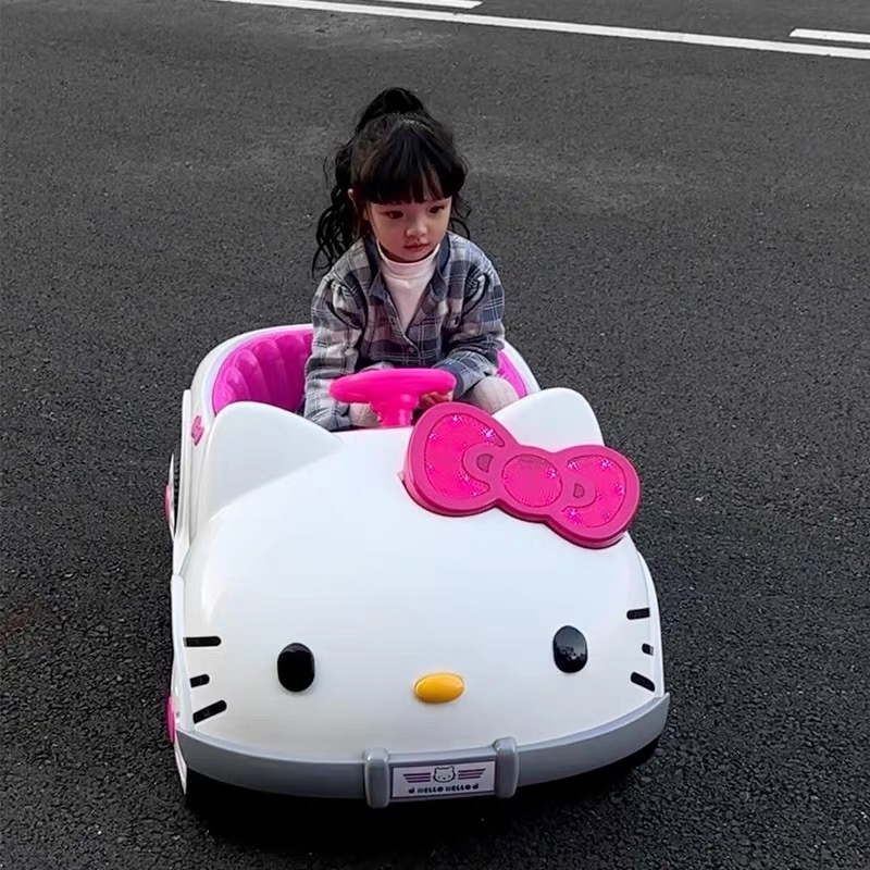 漫画の子供の電気自動車のリモコンのおもちゃの車は人の4輪の電気自動車の女の子の赤ちゃんの車の1歳の贈り物に乗ることができます。|undefined