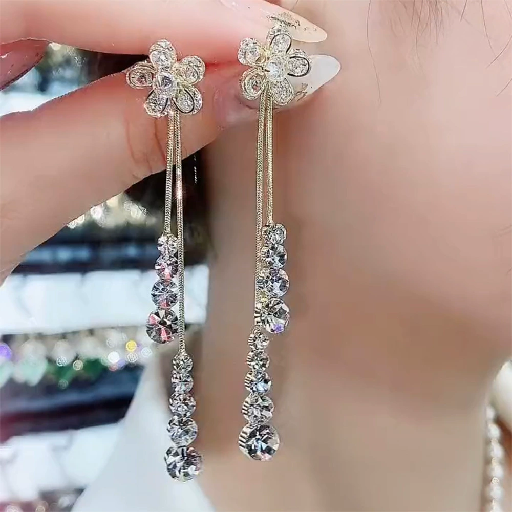 Серьги с серебряной иглой и кисточками, стиль light luxury, высококачественный стиль, яркий запоминающийся стиль, цветочные мотивы, образец серебра 925, двойное ношение