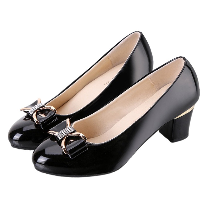 2023 nuevos zapatos de mujer de tacón grueso de una sola capa zapatos de cuero de mujer de tacón medio sin cordones para todo el Partido ZAPATOS DE TRABAJO profesionales de talla grande zapatos de una sola capa Four Seasons