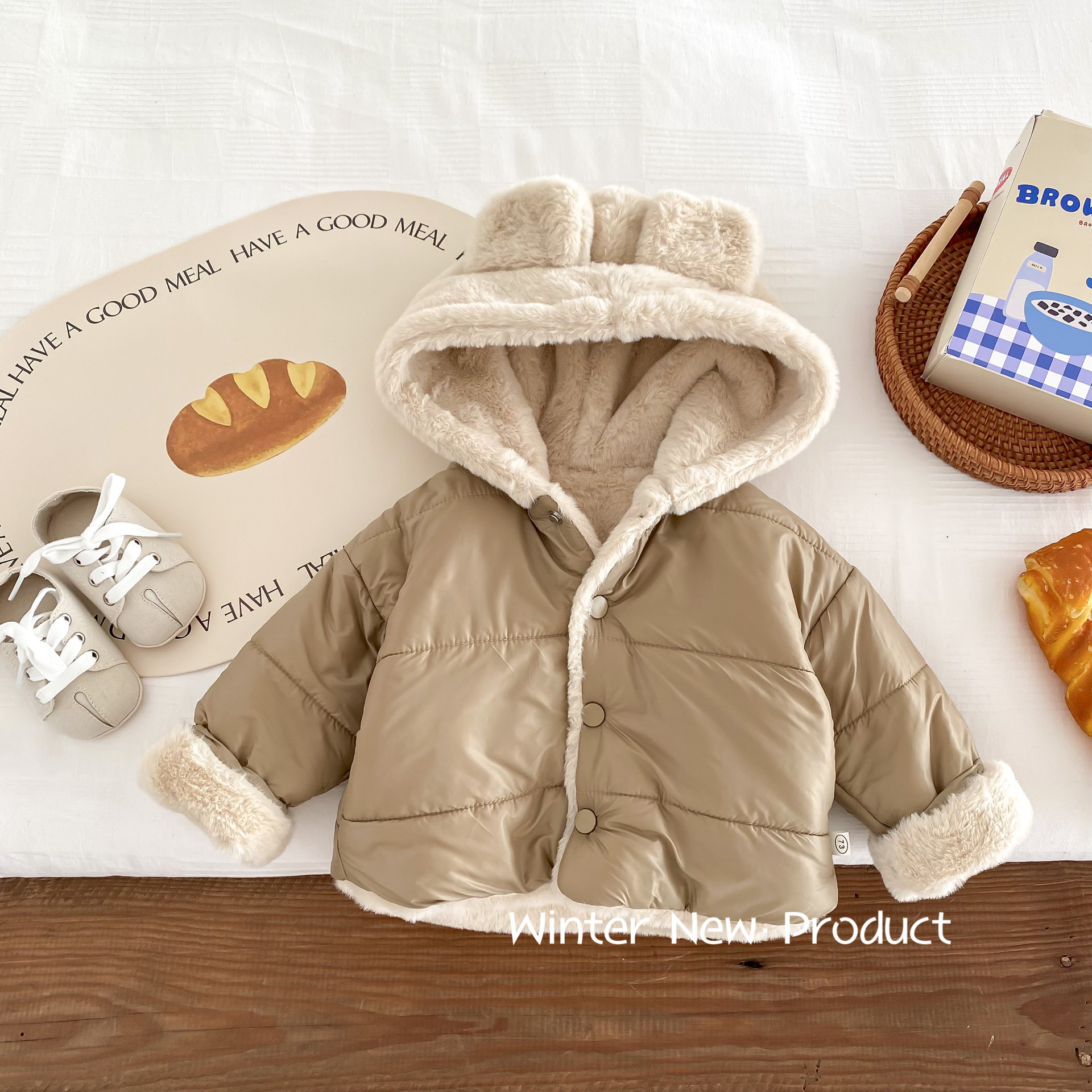 Abrigo de lana para niños de 0 a 5 años de edad, chaqueta acolchada de algodón con capucha súper linda para niñas de invierno, chaqueta acolchada gruesa para niños, marea AY068