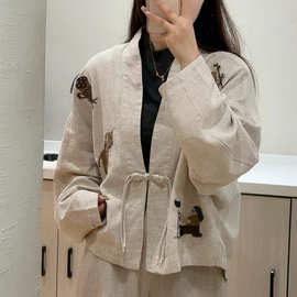 别致刺绣v领外套女2025秋季新款大码宽松感短款夹克上衣