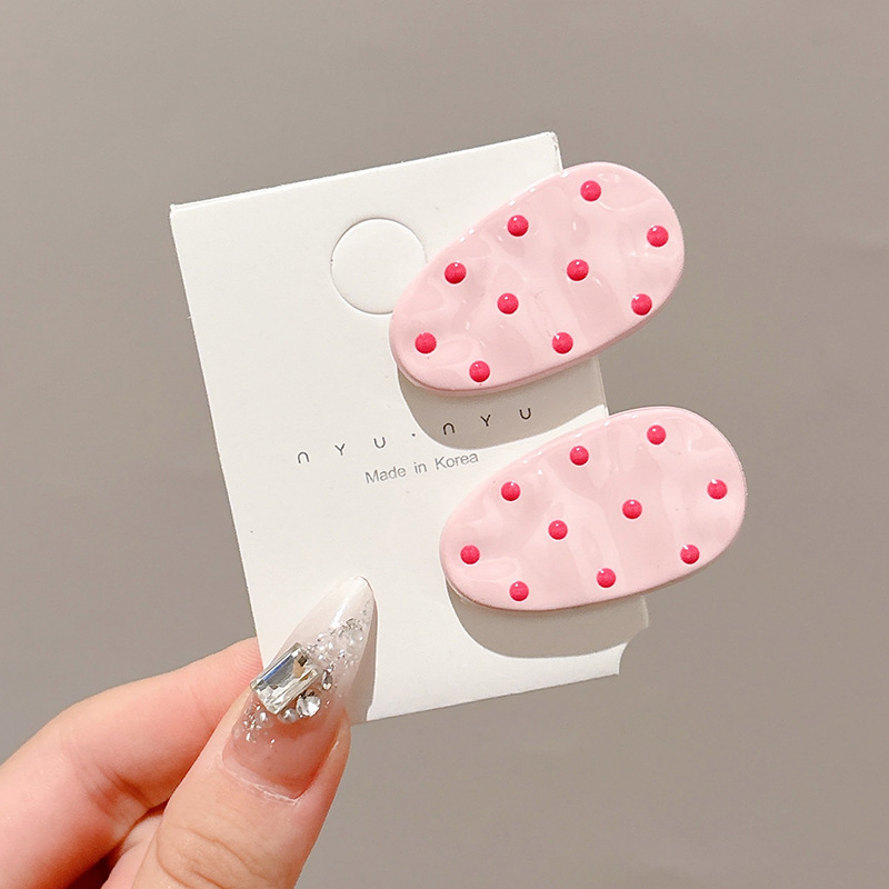 La nueva horquilla de dopamina rosa, la horquilla de flequillo lateral de alta calidad, los accesorios para el cabello de principios de primavera dulces y lindos, la pinza lateral de todo fósforo