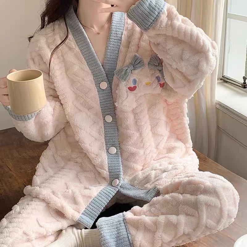 Yugui perro pijamas para las mujeres primavera Otoño Invierno coral fleece manga larga ins estudiante linda chica engrosada traje de franela