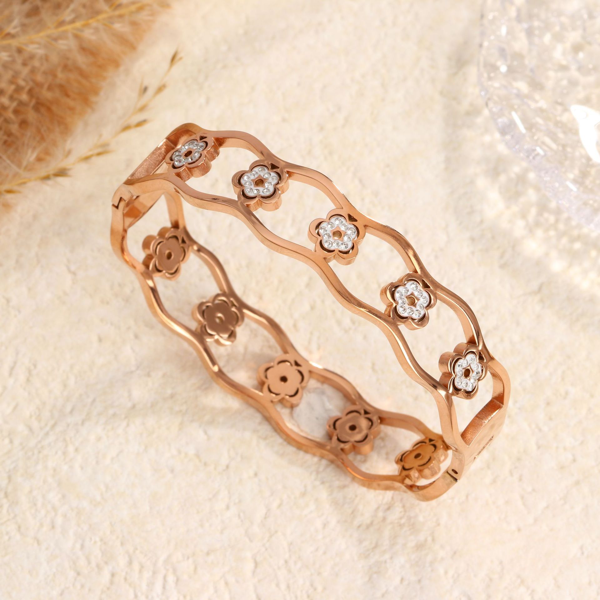 94 다섯잎 플라워 다이아몬드 팔찌 로즈 골드